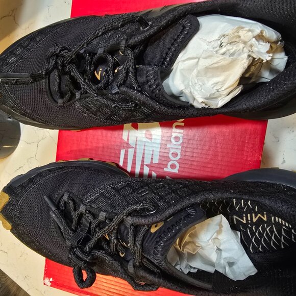 New Balance Mens Minimus Trail Running Sneakers US 13 M Black MTM10LK1 NEW - Picture 8 of 15